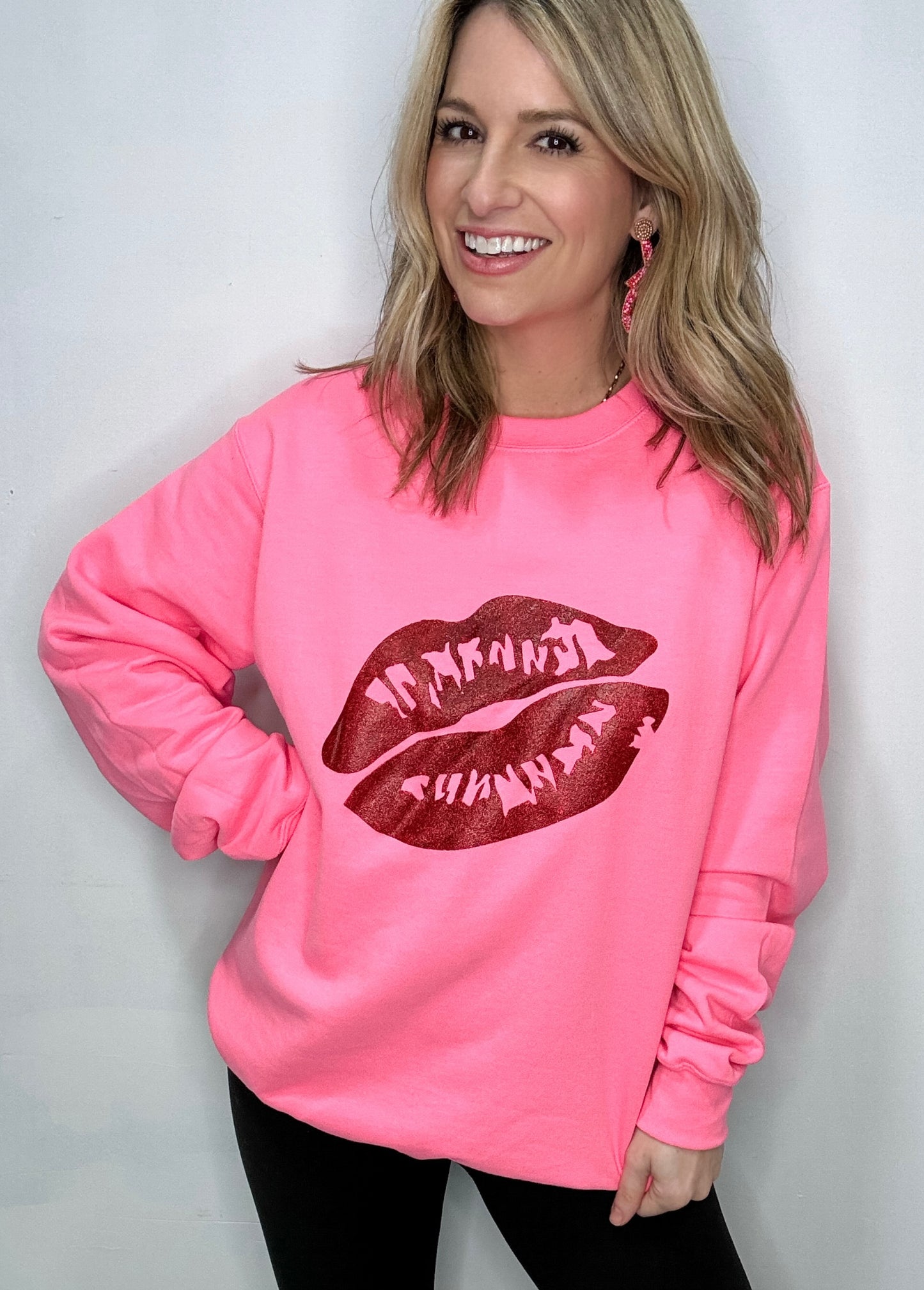 Red Glitter Lips Sweatshirt in Hot Pink