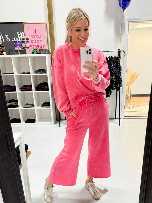 Ultra-Cute Acid Wash Sweatpants in Fuchsia