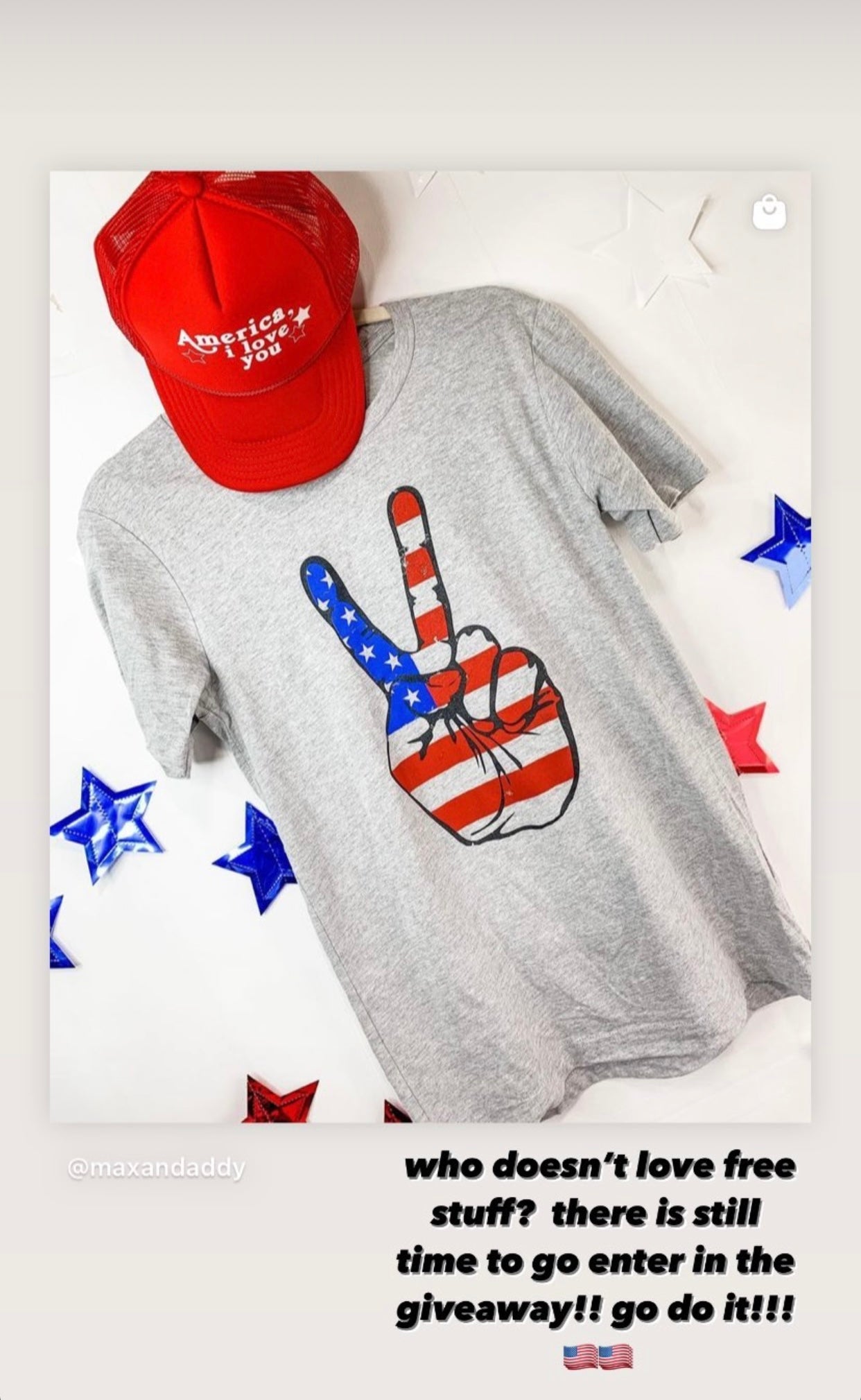 Hand Peace Sign Tee on Athletic Heather