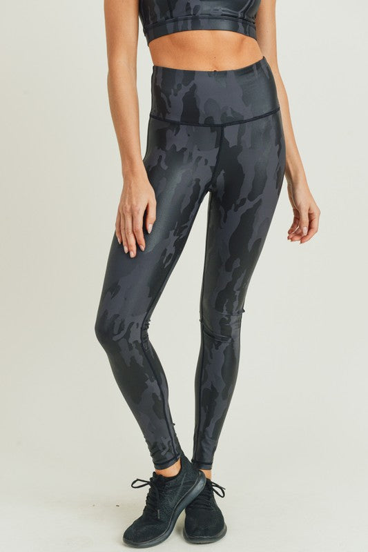 Camo Foil Leggings - LARGE