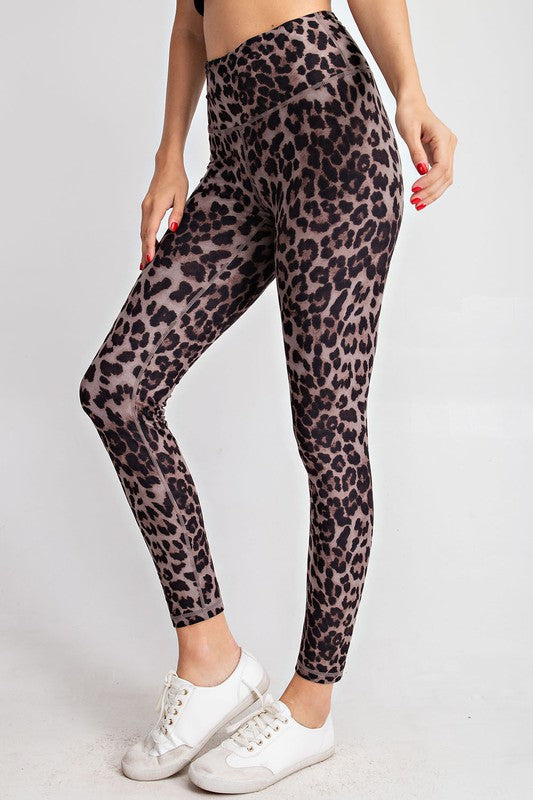 The BEST Leopard Leggings in Brown - SMALL