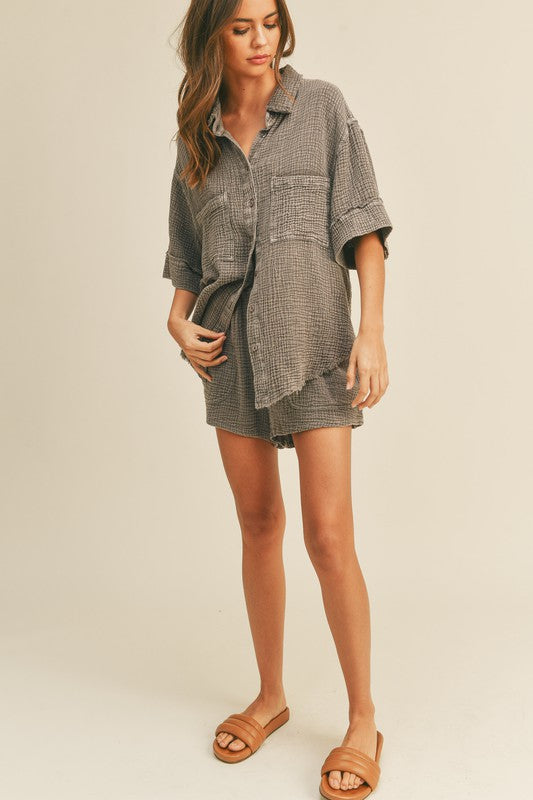Cotton Gauze Button Down Top in Espresso