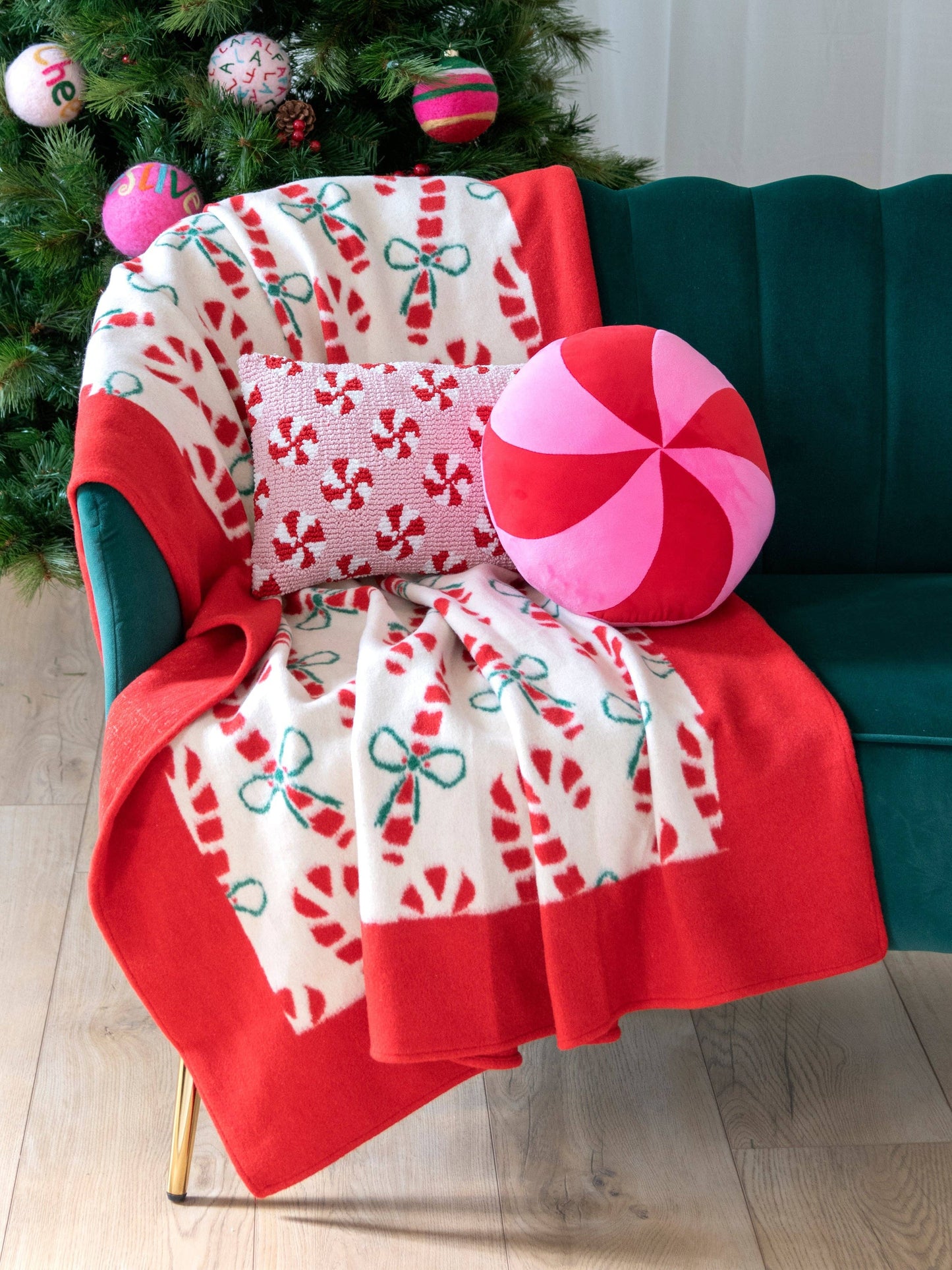 PEPPERMINT CANDY PILLOW, PINK
