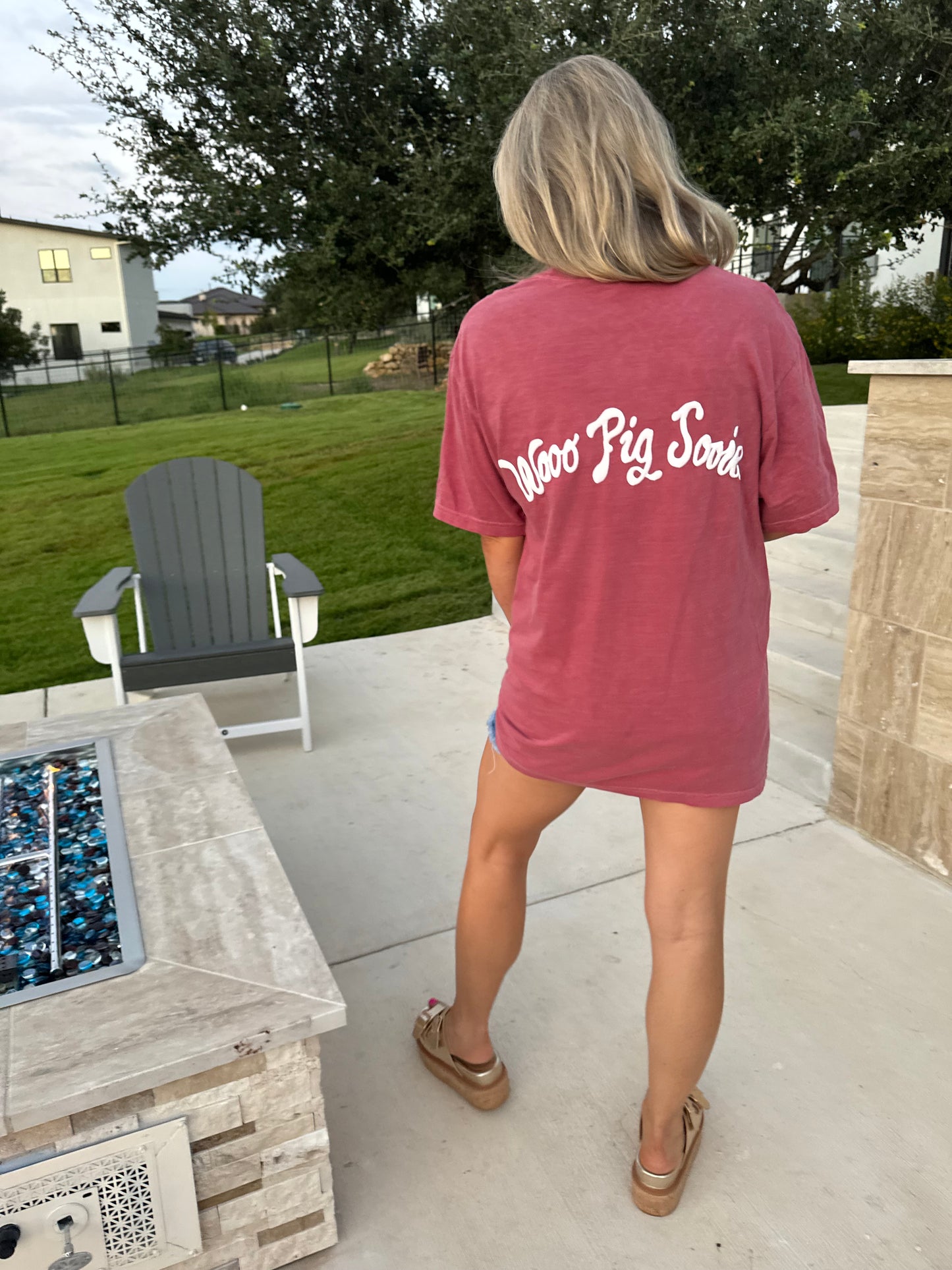 Hogs 🤍 Wooo Pig Sooie Puff Ink Tee in Red