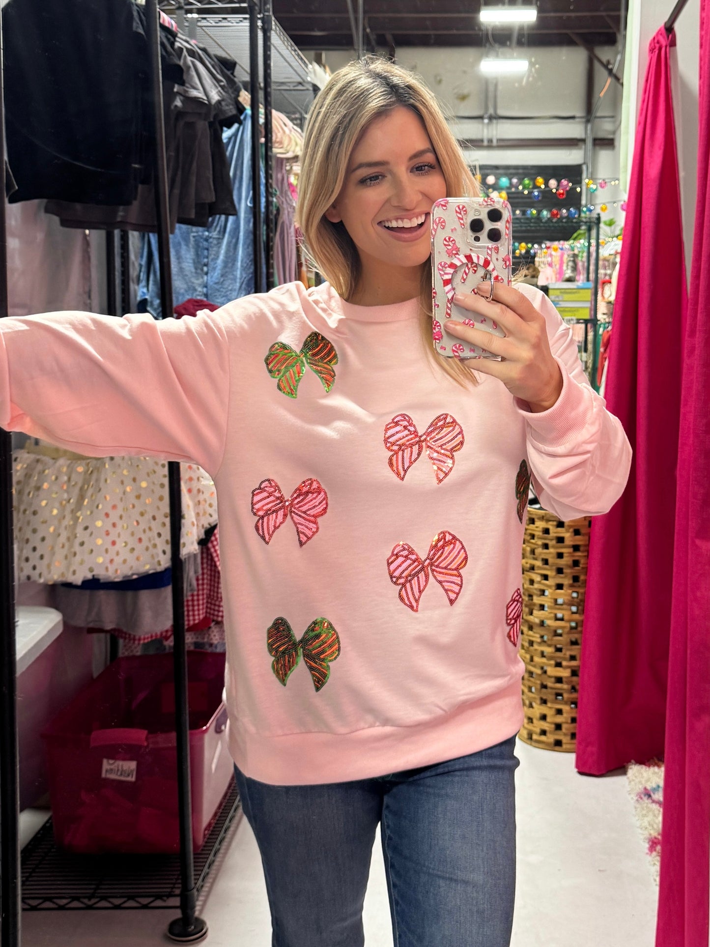 Sequined Bow Sweatshirt in Pink