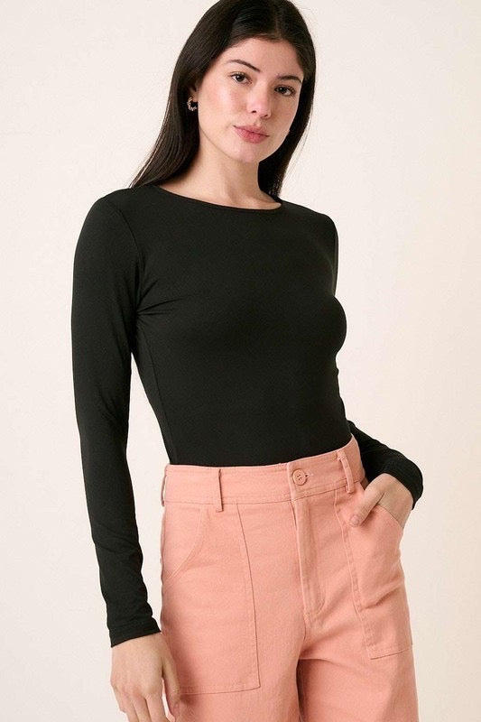 Everyday Essential Long Sleeve Top in Black