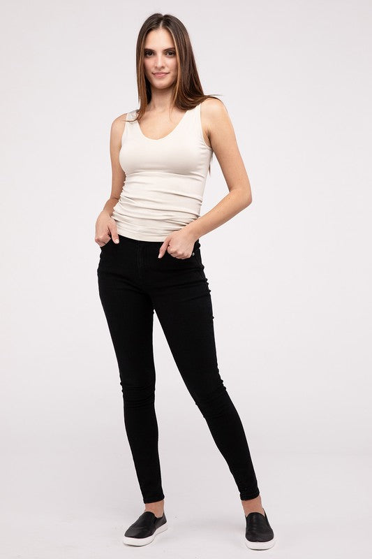 Front & Back 2-Way V-Neck Seamless Tank in white/black/sand beige