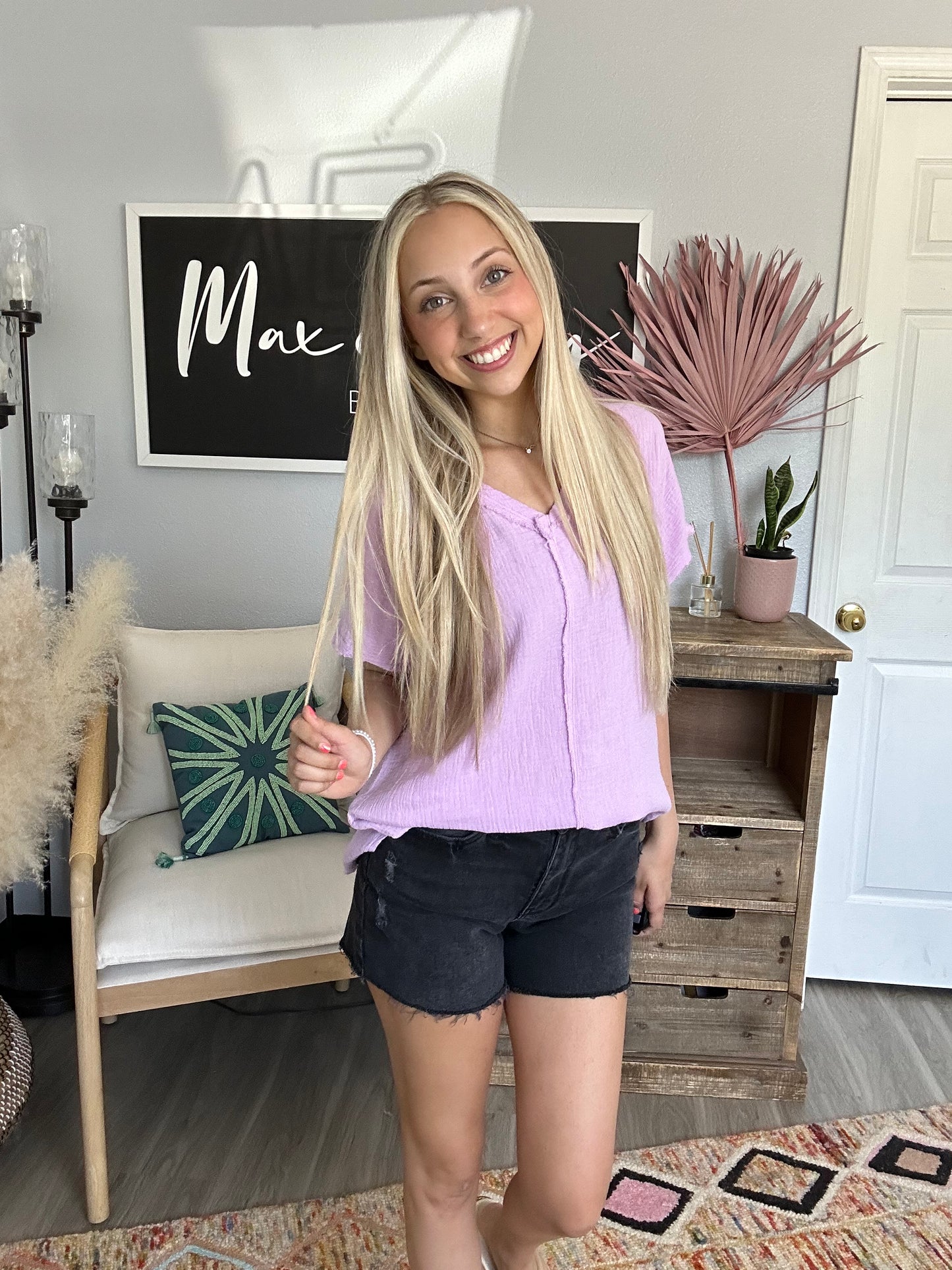 Maddie V-Neck Top in Lilac