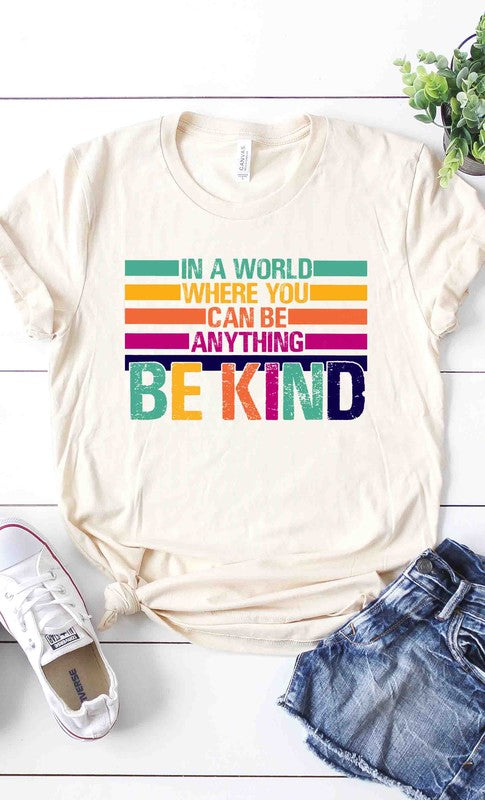 BE KIND Graphic Tee in Cream -XL