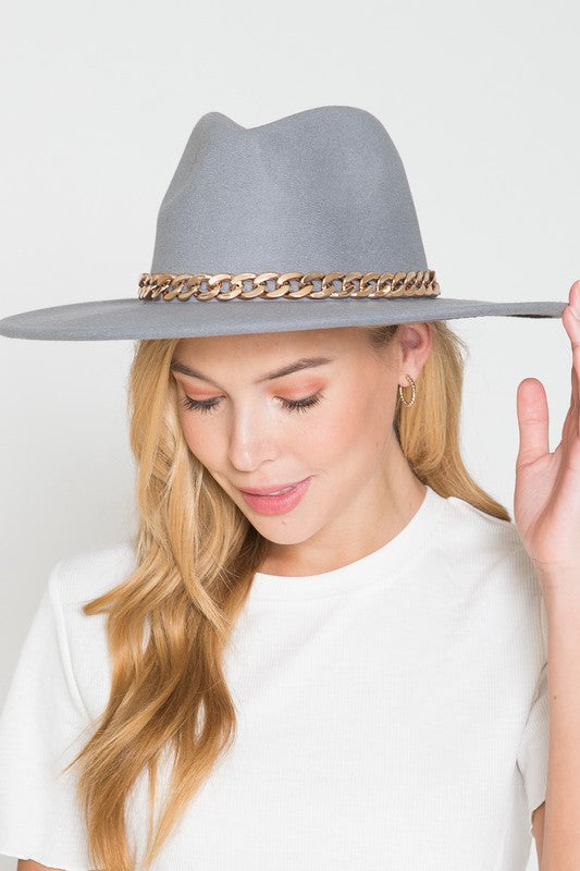 Wide Brim Hat with Gold Chain in Grey