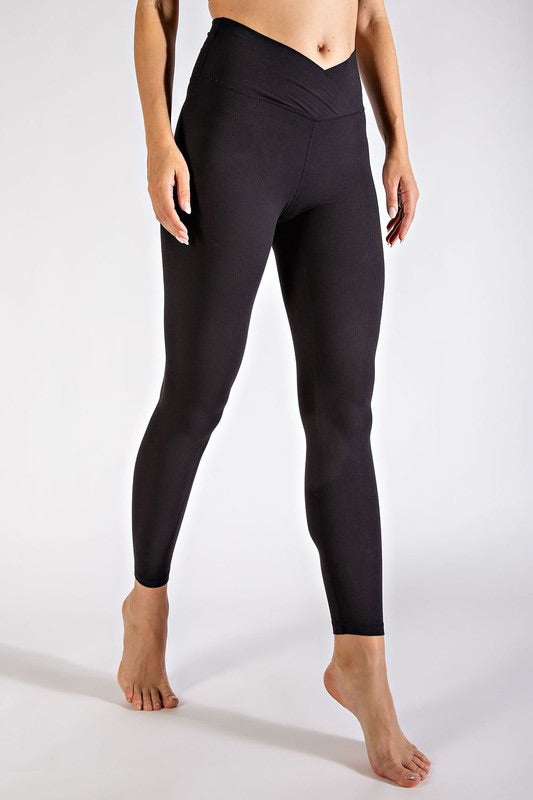 BEST Leggings With Crossover Waist in Black