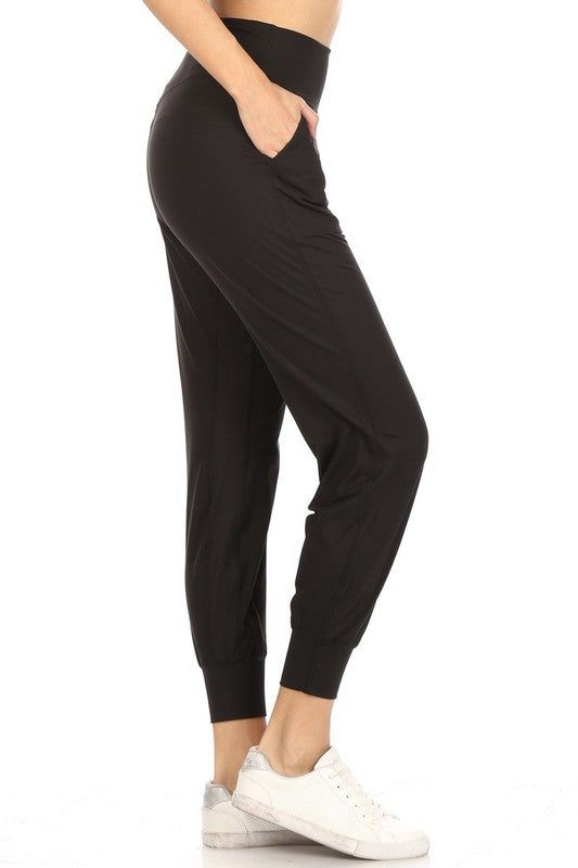 Be In The Moment Joggers in Black