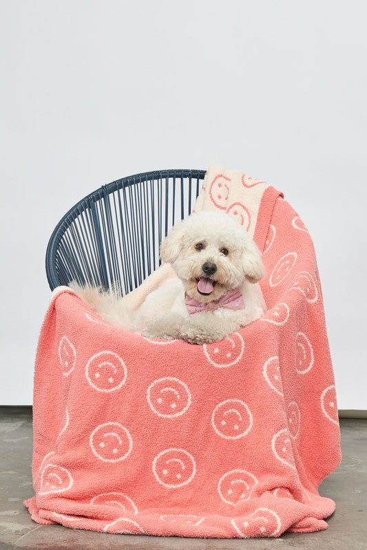 Happy Face Blanket in Coral
