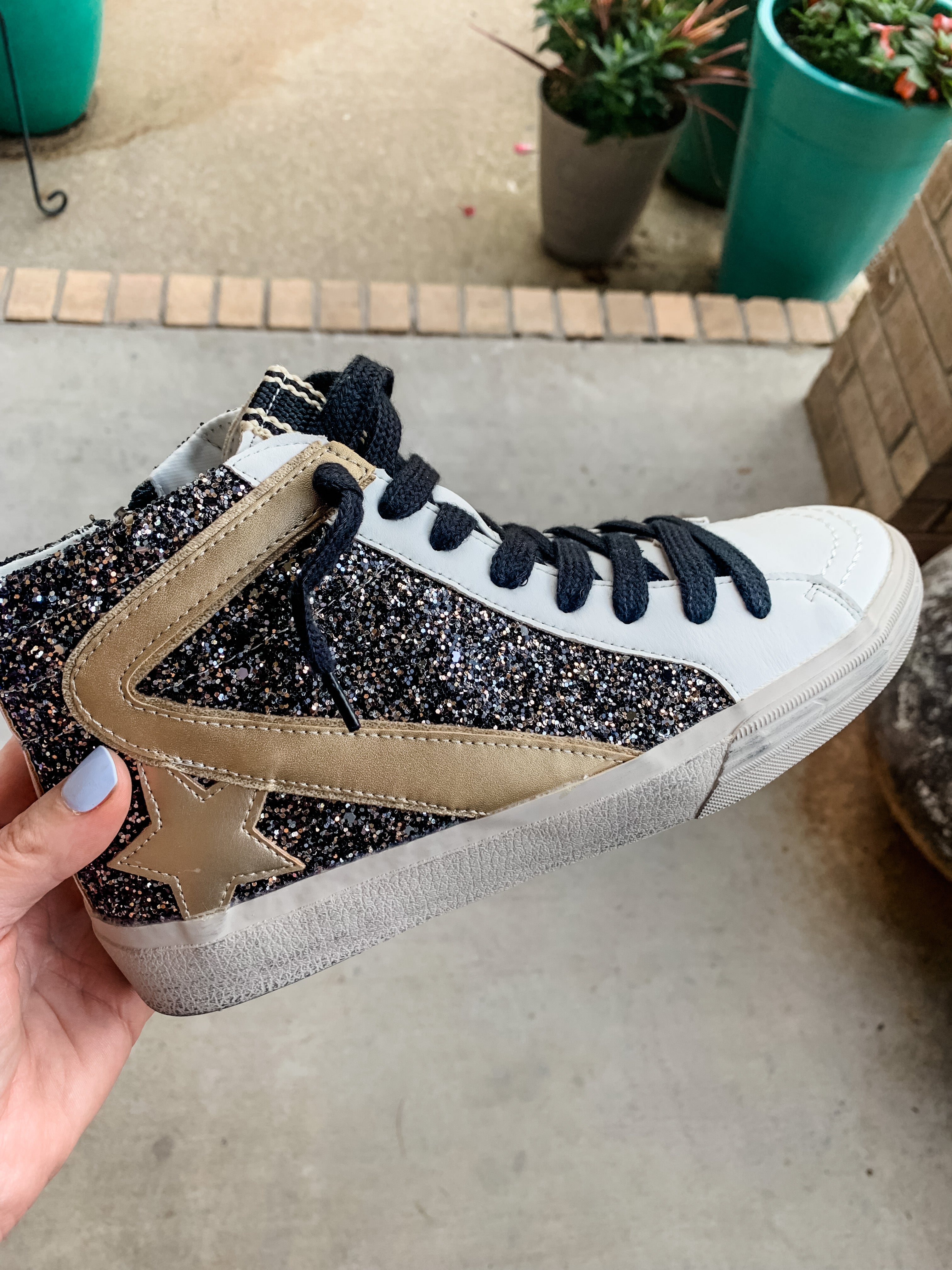 All black hot sale glitter sneakers