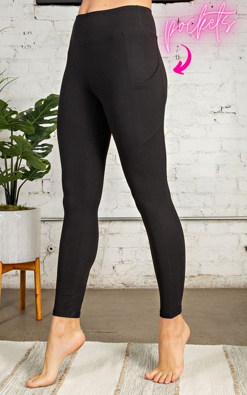 The BEST Leggings with POCKETS in Black